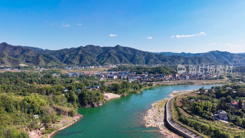 祖国大好河山青山绿水航拍图