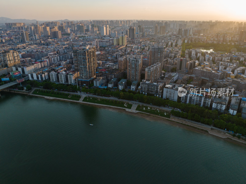 日落 航拍湖南衡阳石鼓区湘江两岸城市建筑