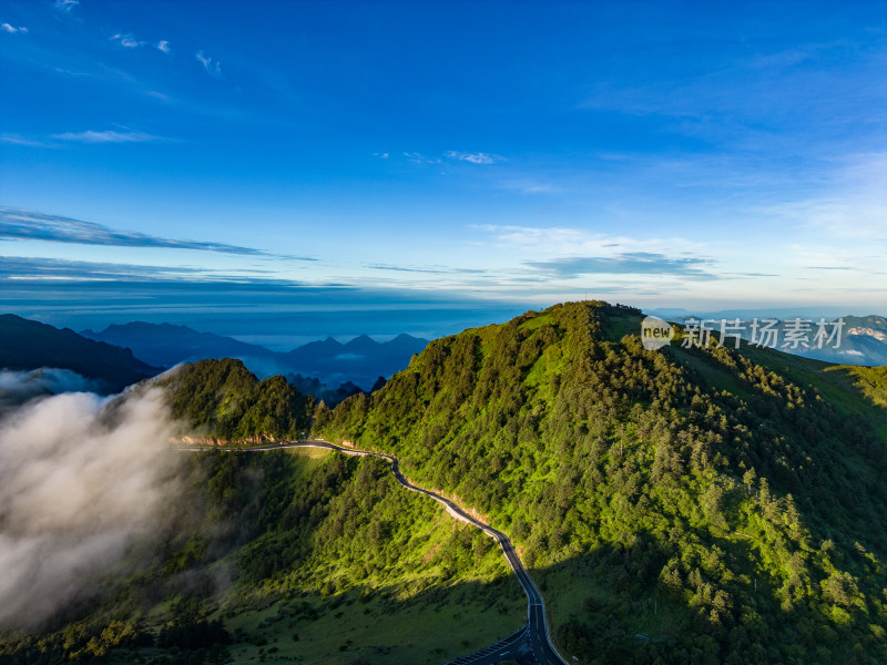 祖国大好河山云海云雾缭绕航拍