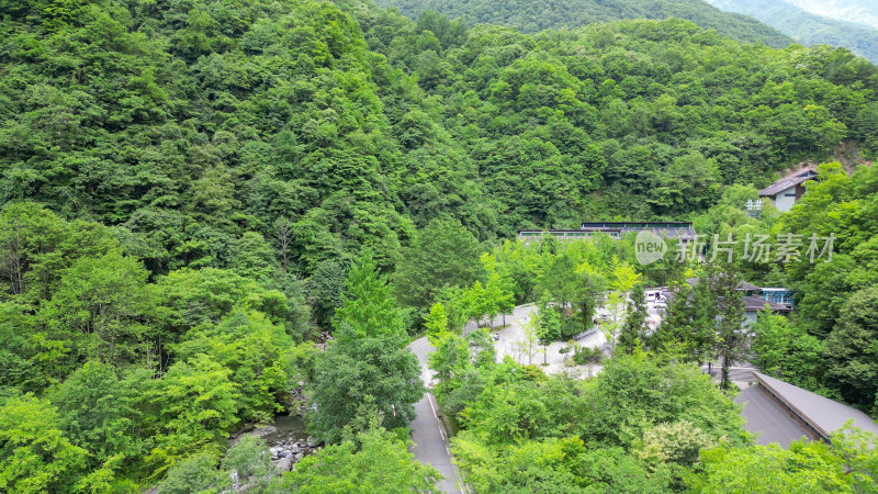 航拍湖北神农架官门山景区