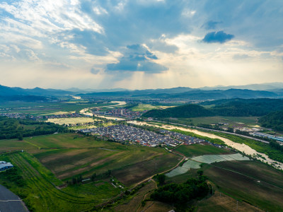 中国辽宁抚顺永陵镇航拍乡村夕阳全景