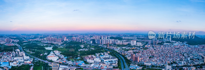 航拍广州番禺城市建筑景观夕阳晚霞全景长图