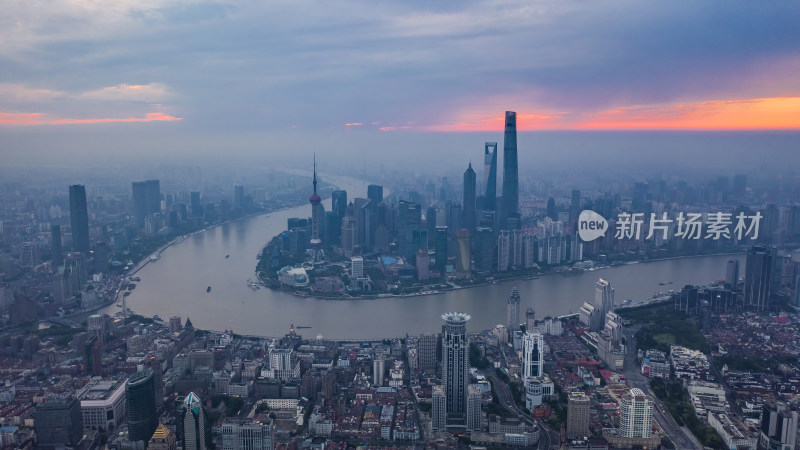 中国上海城市天际线航拍