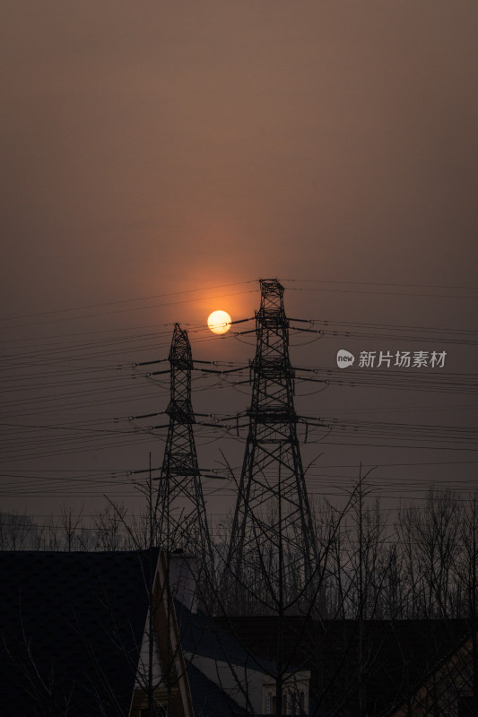 输电塔北京夕阳落日