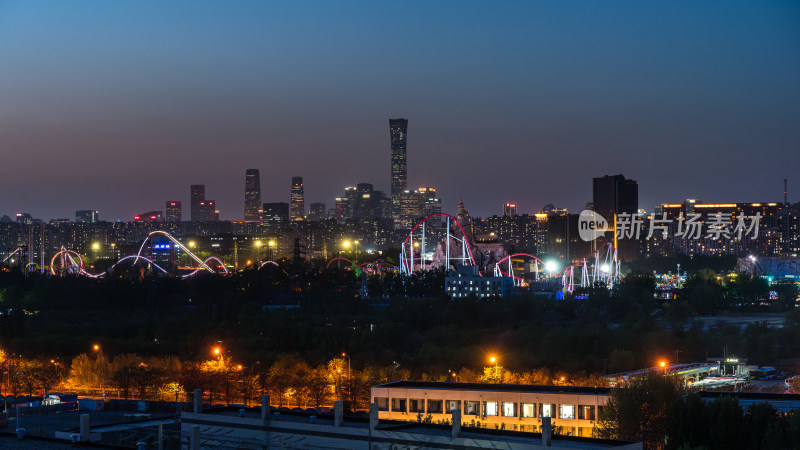 北京夜晚欢乐谷城市cbd建筑群城市灯光