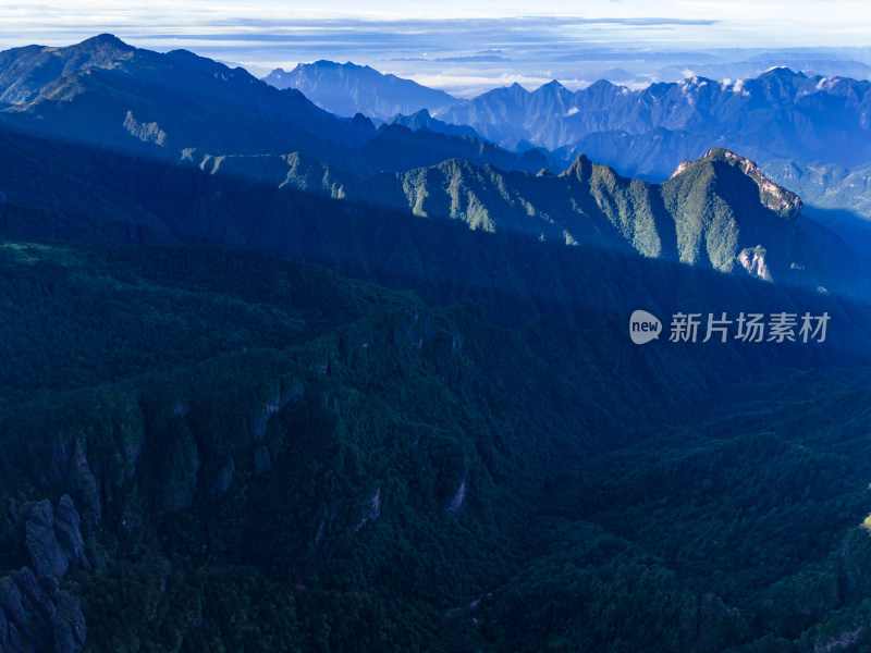 壮丽山河高山云海航拍