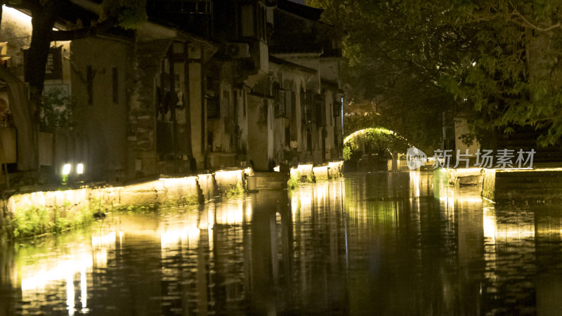 绍兴仓桥直街江南水乡夜景