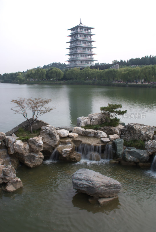 陕西西安浐灞新区公园唐代中国风长安塔建筑