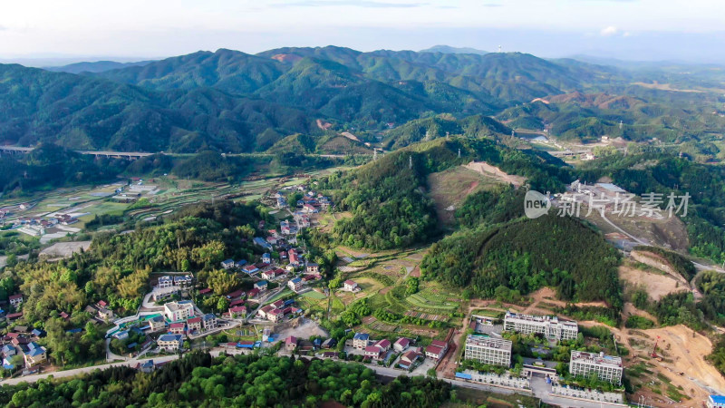 山川乡村