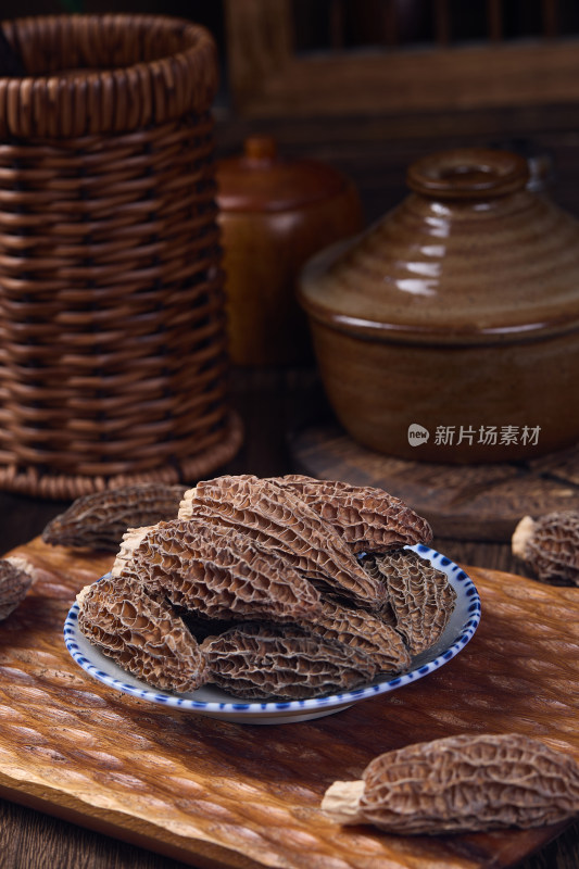 羊肚菌干 野生菌 干羊肚菌 干货 松茸菌