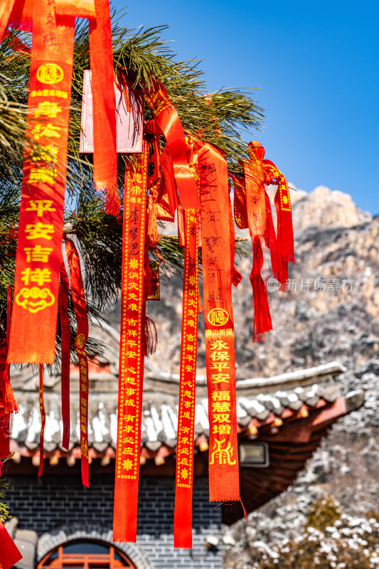 山东泰安泰山风景区雪景自然景观