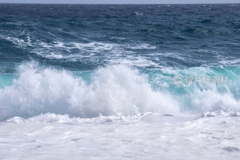 大海浪花巨浪浪潮汹涌海浪波涛汹涌