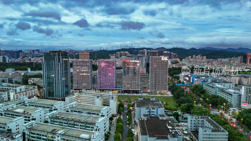 广东深圳城市夜幕降临夜景航拍