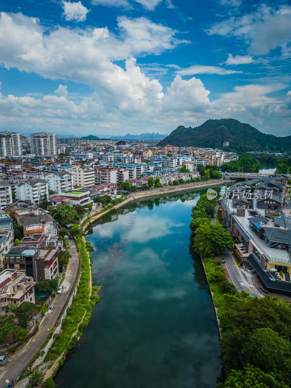 桂林小东江周边城市建筑