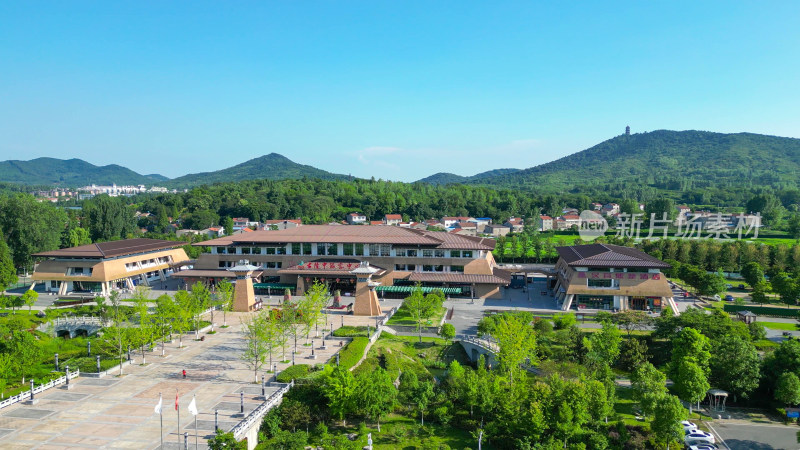 航拍湖北襄阳古隆中景区