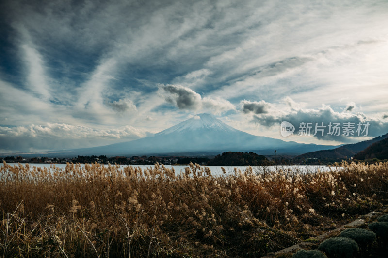 山中湖眺望富士山