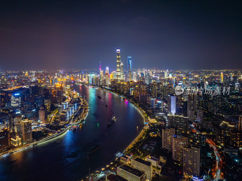 航拍上海外滩黄浦江陆家嘴城市夜景