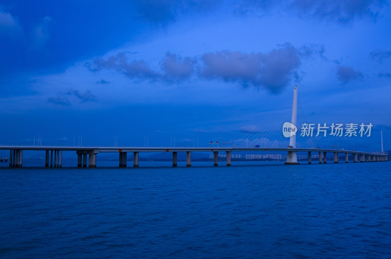 深圳湾公路大桥海景风光