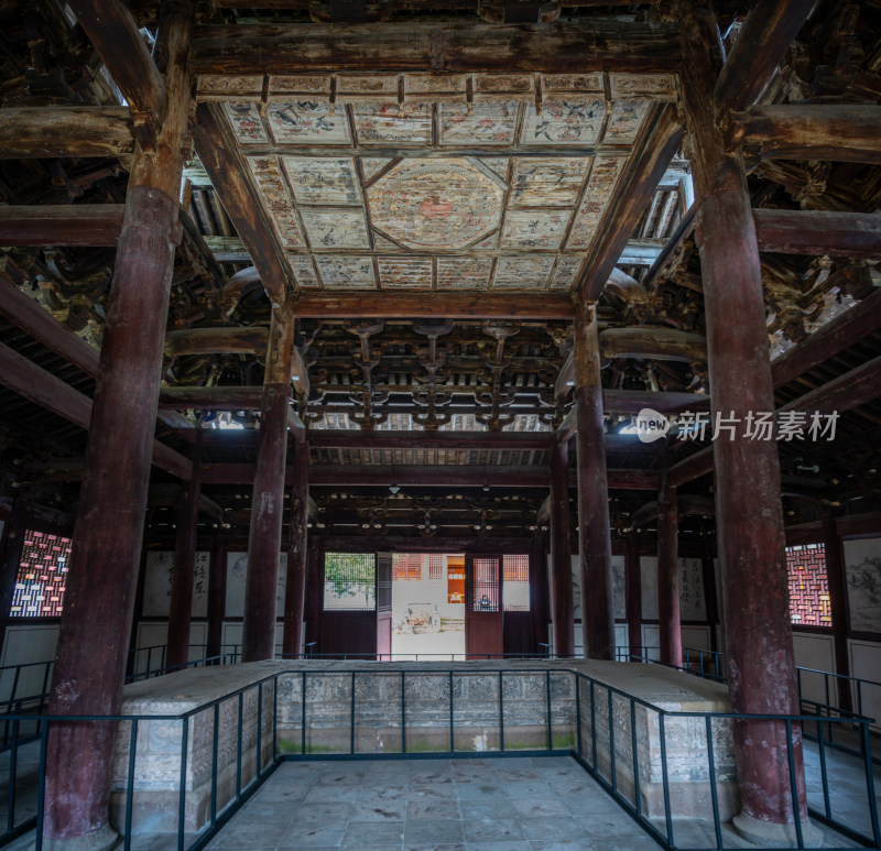 金华延福寺元代大殿内部构造展示