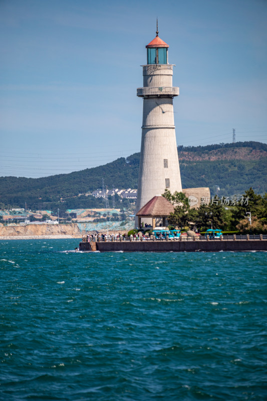 山东威海灯塔景点海滨风光