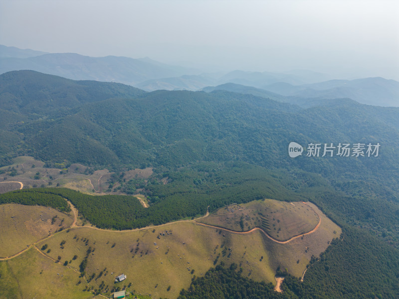 航拍山脉山林