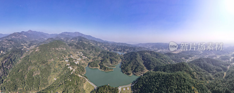 高山水库自然风景航拍摄影图