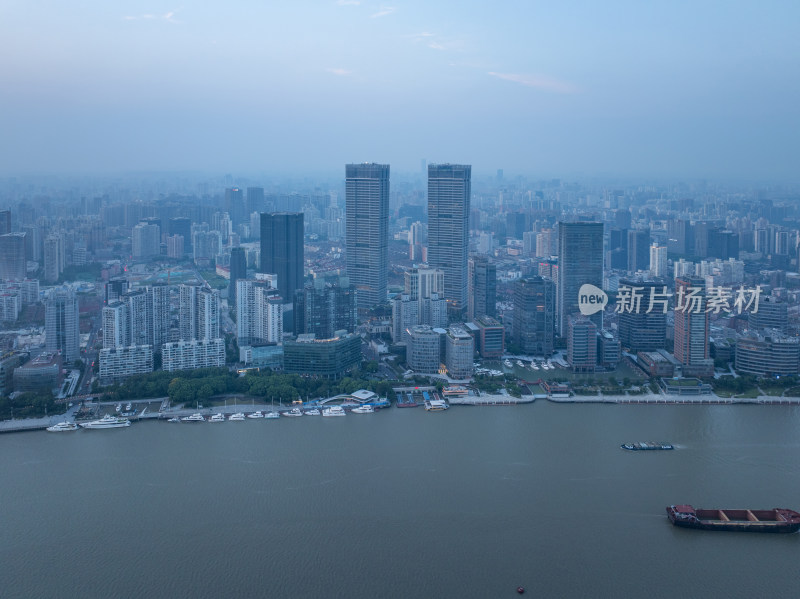 航拍上海陆家嘴高金融中心密集高楼群夜景