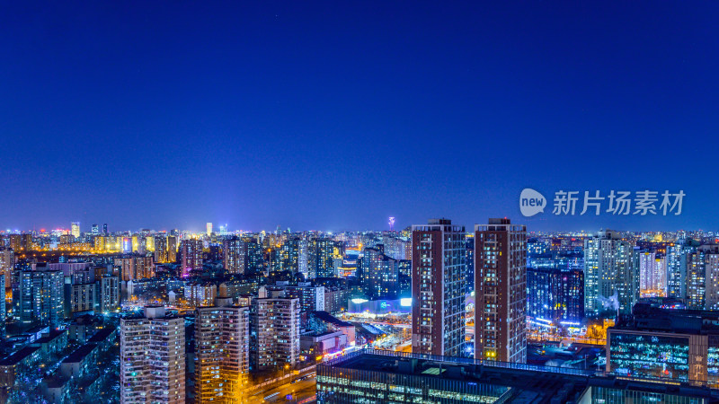 北京城市天际线夜景蓝调全景图