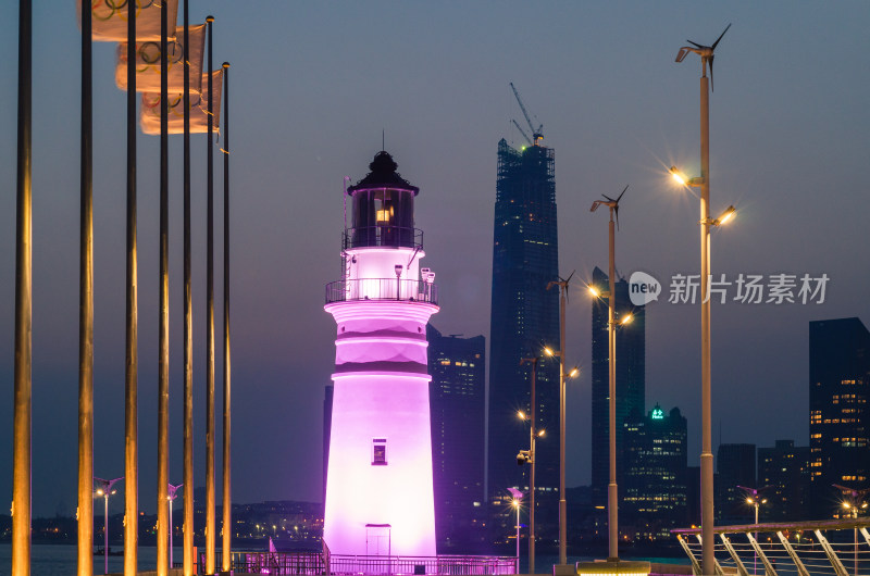 青岛情人坝奥帆灯塔夜景