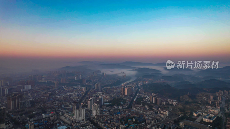 湖南湘西怀化城市清晨日出彩霞航拍图