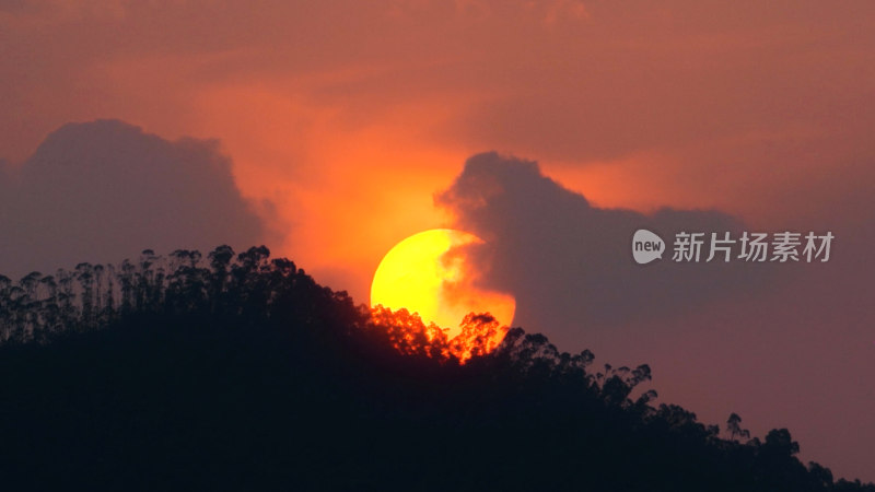 日出阳光天空太阳日出日落夕阳照片摄影