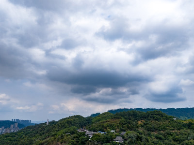 宜宾城市风光蓝天白云航拍图