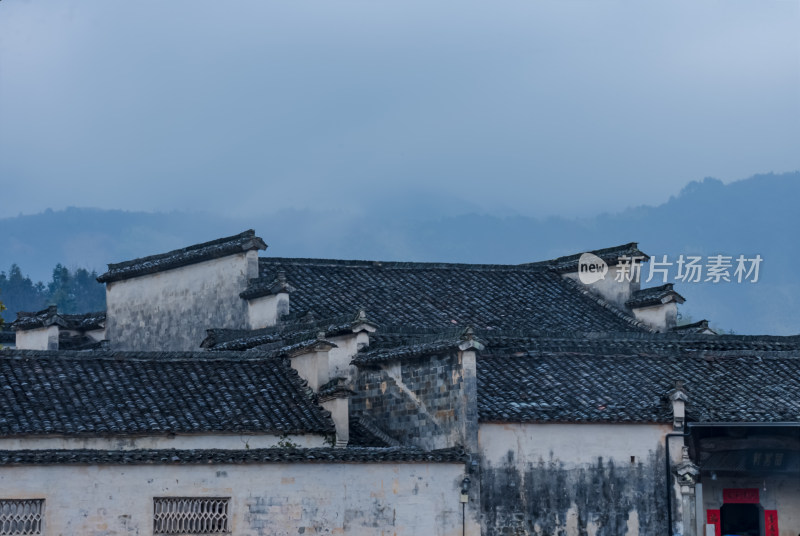 古旧徽派建筑，展现历史沧桑感