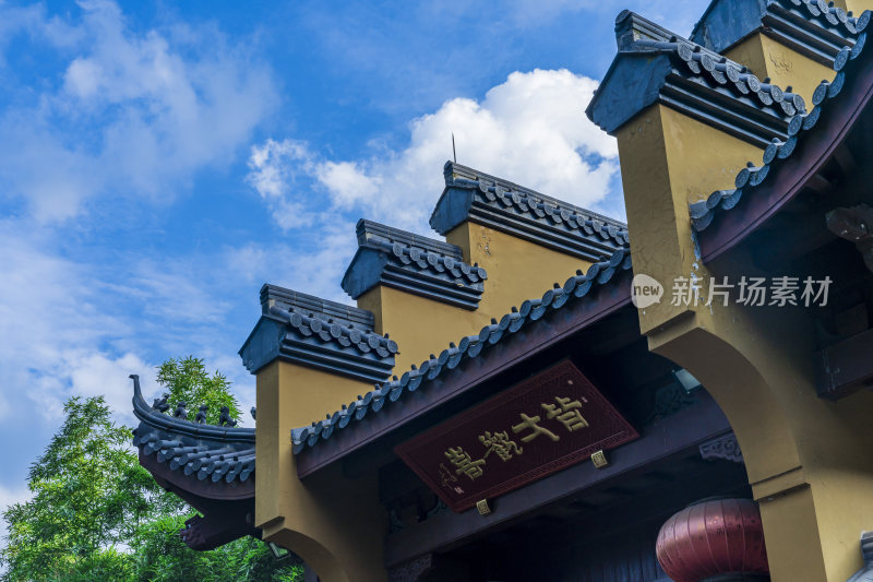 杭州飞来峰永福寺古建筑风光