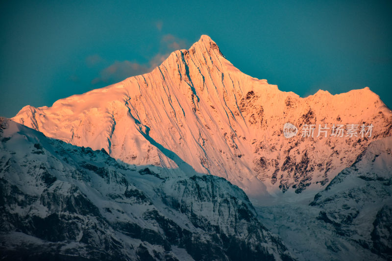 梅里雪山卡瓦格博峰