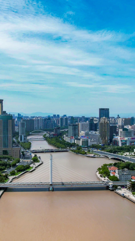 宁波城市建设高楼竖排摄影图