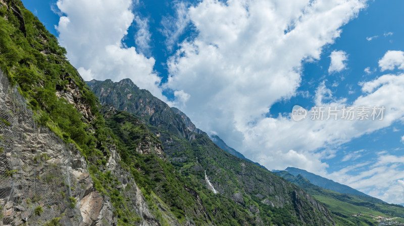 丽江虎跳峡高路徒步线