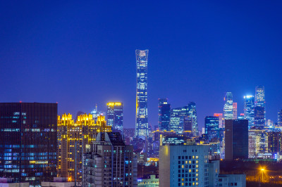 北京城市天际线夜景蓝调全景图