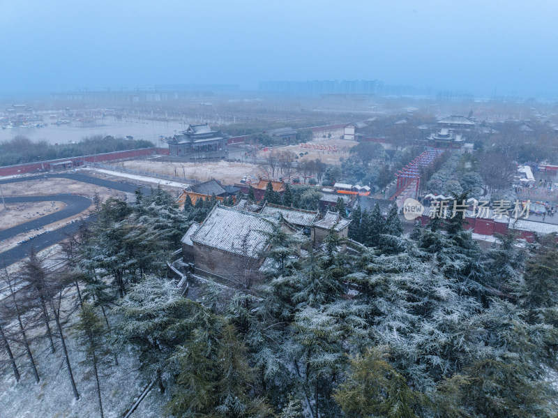 河南商丘火神台景区雪天航拍