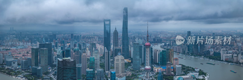 上海台风暴风雨来临前黑云压城航拍