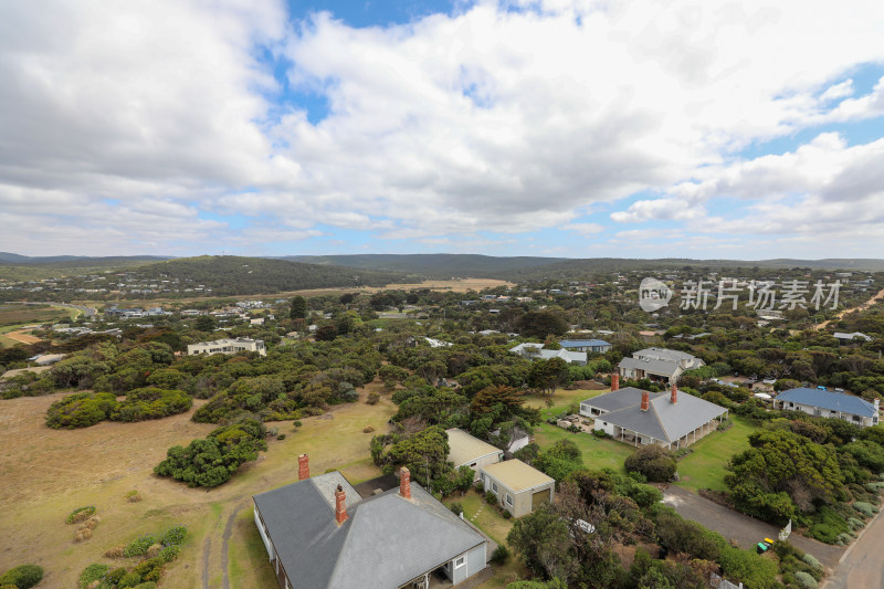 澳大利亚斯普利特角灯塔海景与民居俯瞰图
