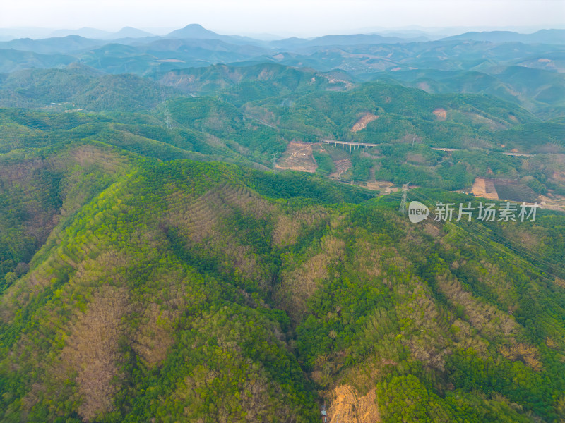 航拍山脉山林