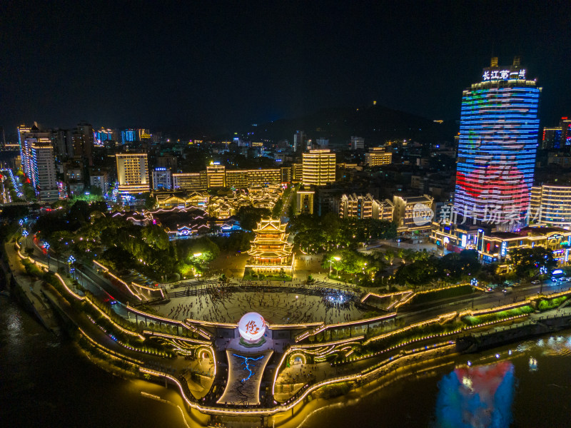 四川宜宾和江楼夜景航拍图