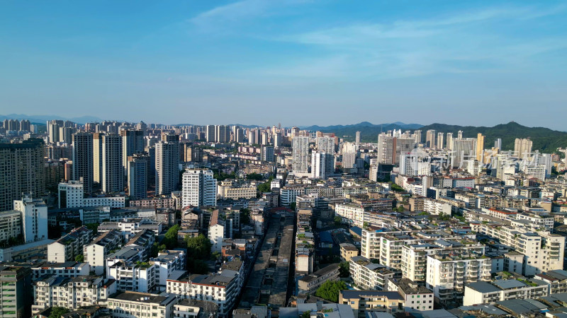 航拍江西上饶大景城市天际线