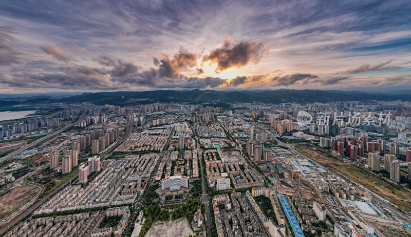 西山区政府广场