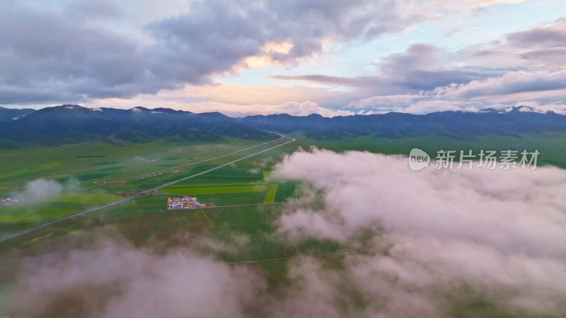 青海祁连山草原云海航拍