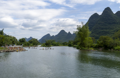 阳朔遇龙河风光