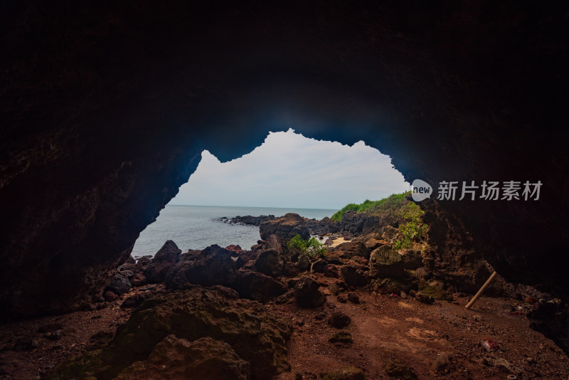 海南儋州峨蔓龙门激浪