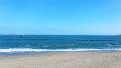 海浪俯拍沙滩大海航拍海滩唯美海边蓝色海水