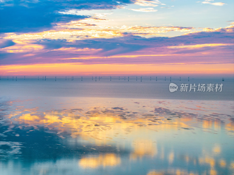 海滩海边日出朝霞唯美天空之镜火烧云